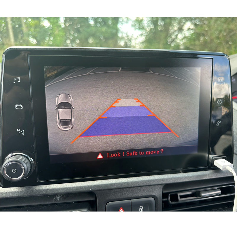 Peugeot Partner Integrated Reverse Camera Solution