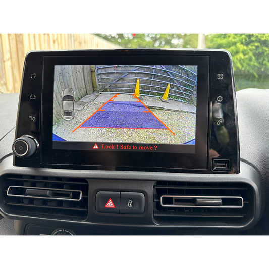 Peugeot Partner Integrated Reverse Camera Solution