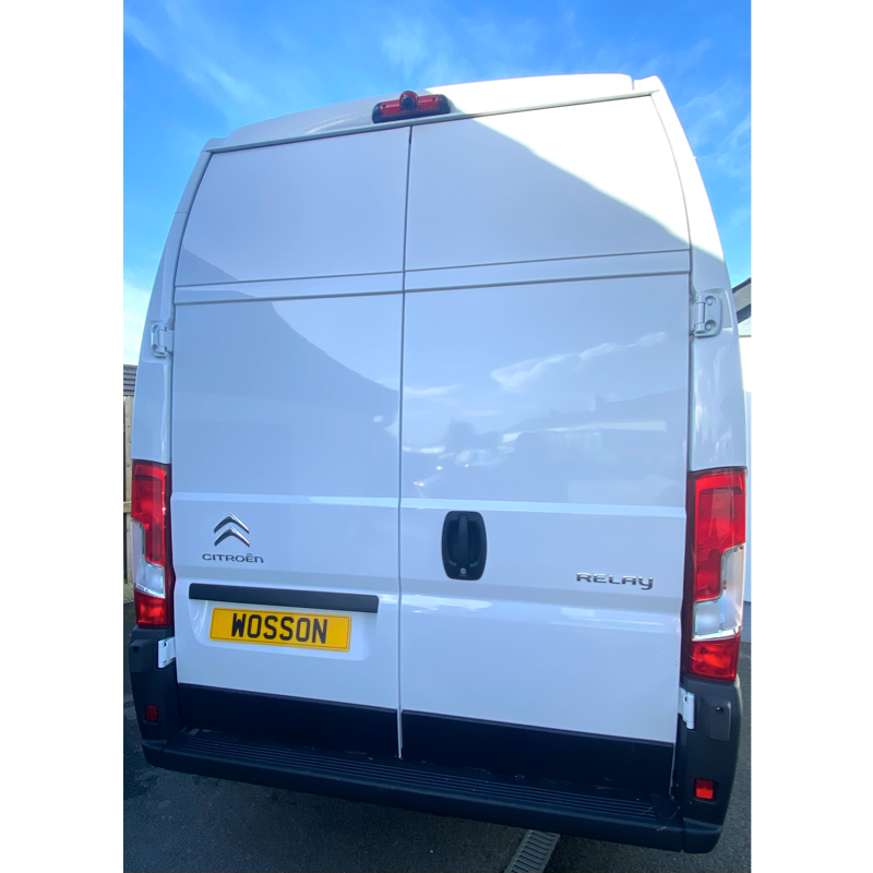 Van Reverse Camera System (High Definition)